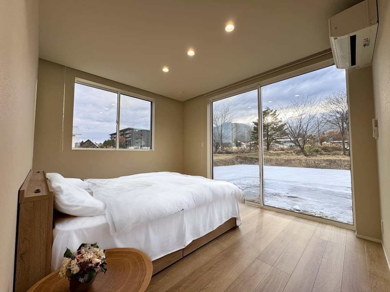 MK Hakuba Master Bedroom Echoland