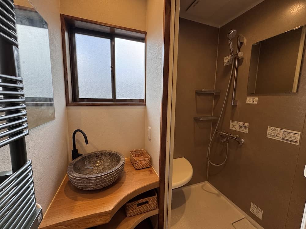 5 Peaks Accommodation 4 Bedroom Chalet-123